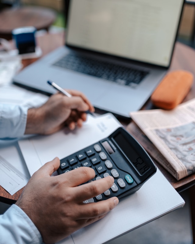 Jak założyć konto oszczędnościowe: Przewodnik krok po kroku